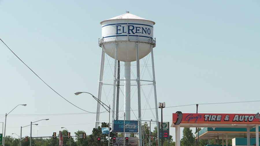 El Reno water tower