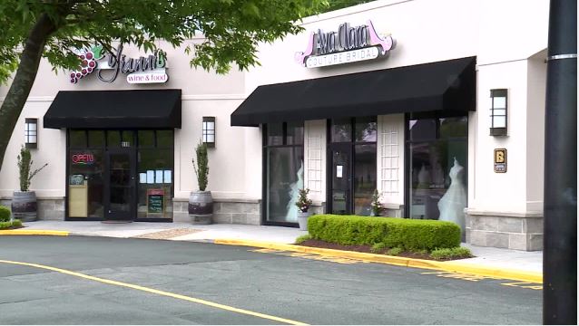 VB wedding dress giveaway